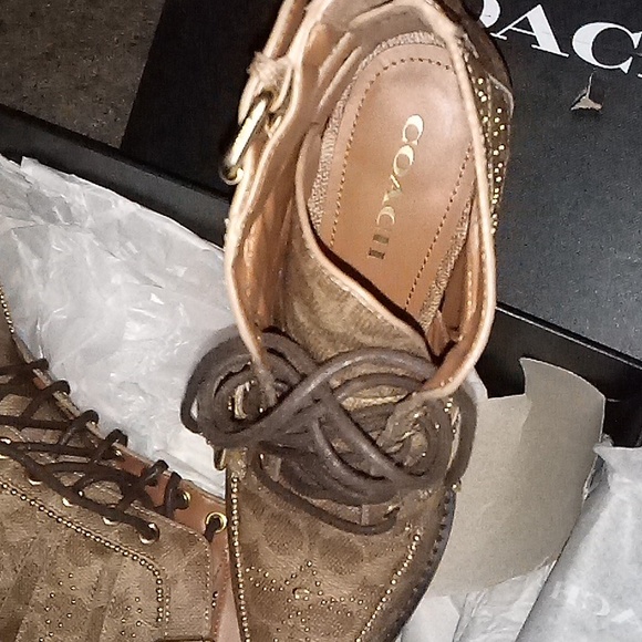 Coach boots - Picture 4 of 4